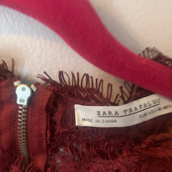 ZARA LACE SHIRT BURGUNDY - Picture 3 of 3